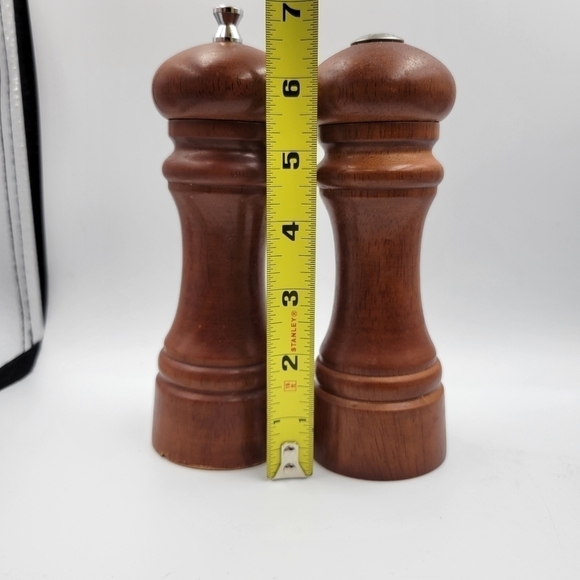 Vintage Mr. Dudley Wooden Salt & Pepper Shaker - Picture 5 of 5